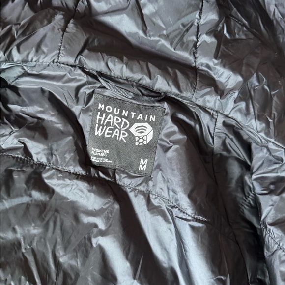 Mountain Hardwear Women's Deep Purple Ski Jacket - Picture 6 of 7